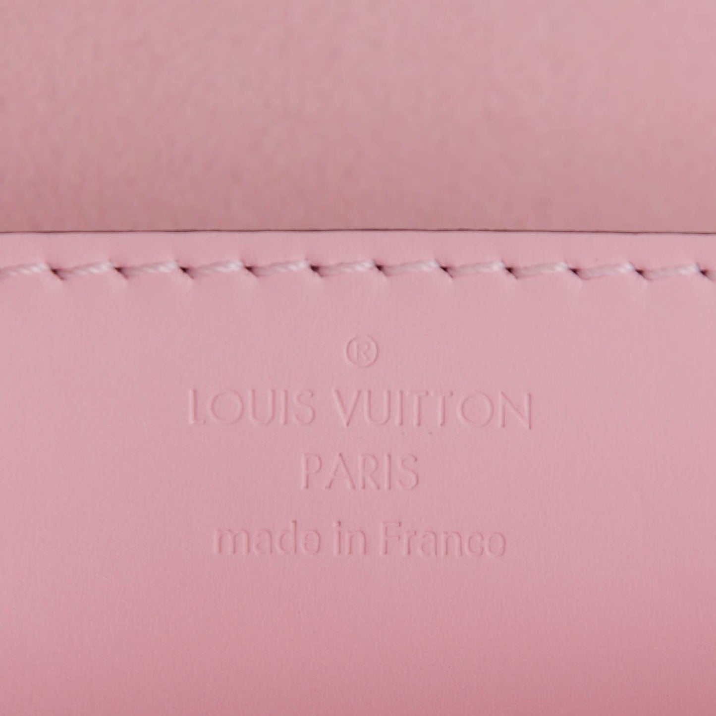 Epi Louise Strap PM Rose Clair