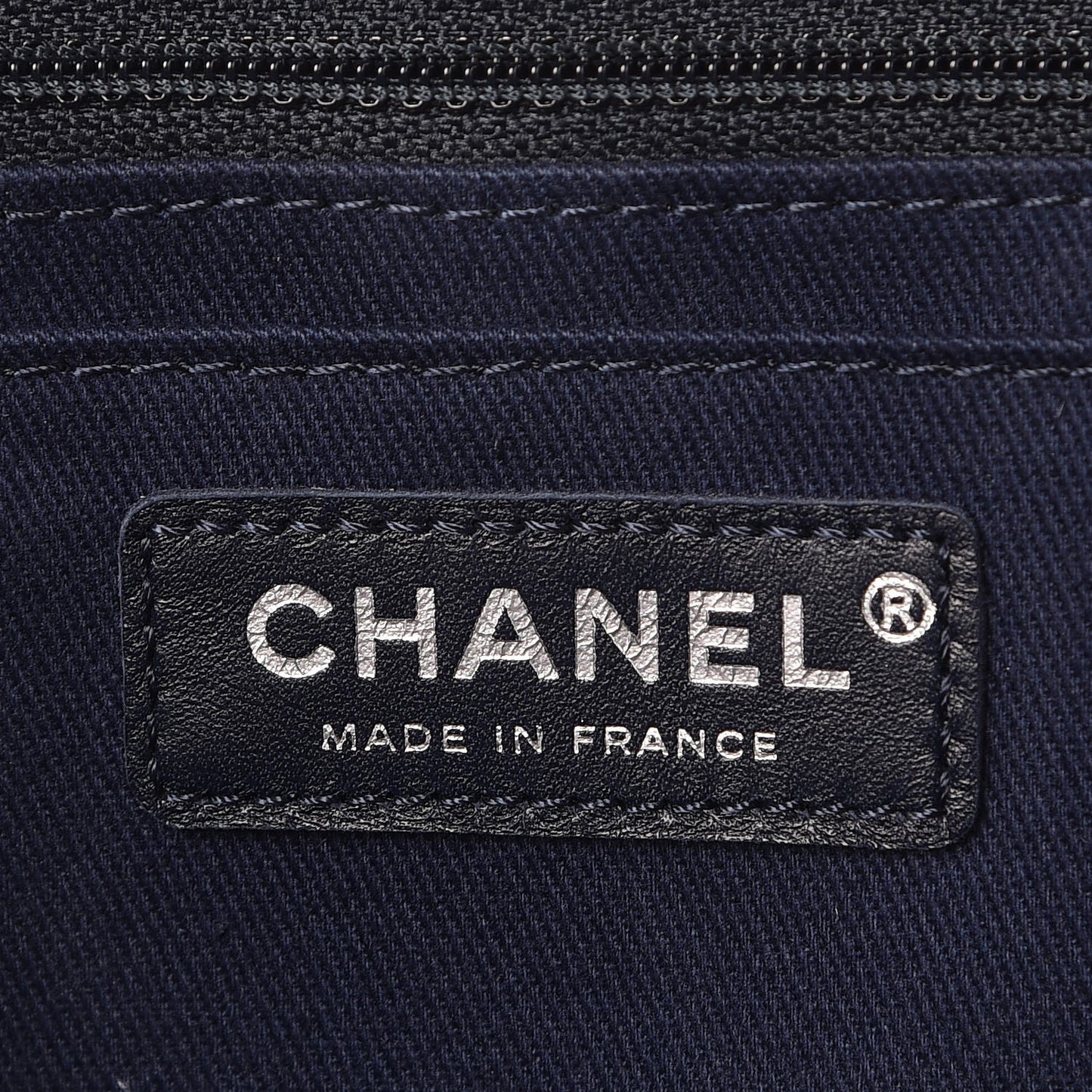 Grained Vegetal Calfskin Urban Shopping Tote Blue