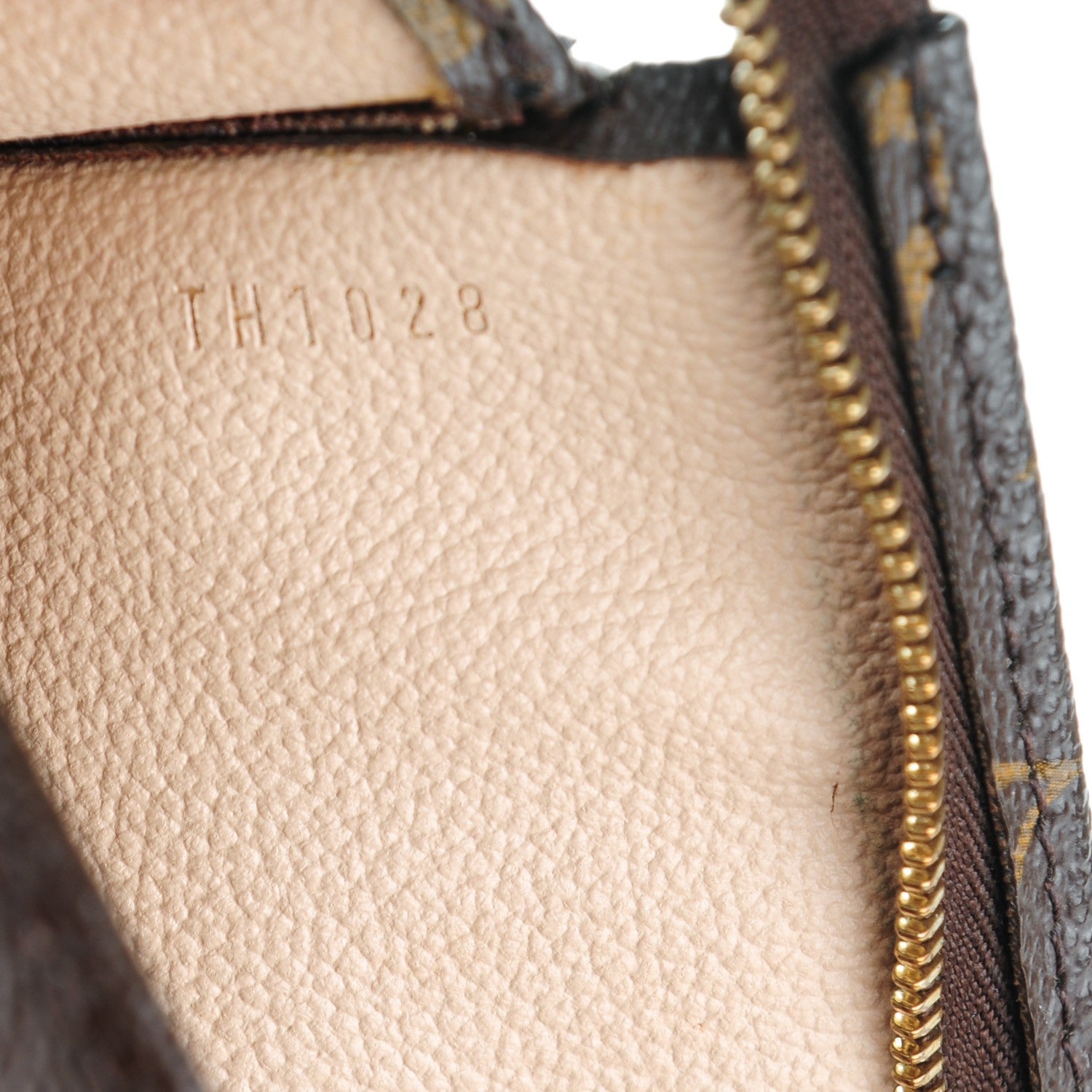 Louis Vuitton Monogram Toiletry Pouch 26 6 of 6