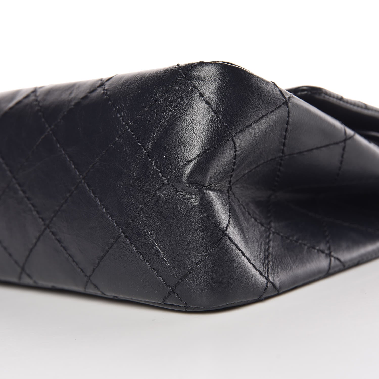 Chanel Aged Calfskin Quilted 2.55 Reissue 226 Flap Navy Blue 7 of 8