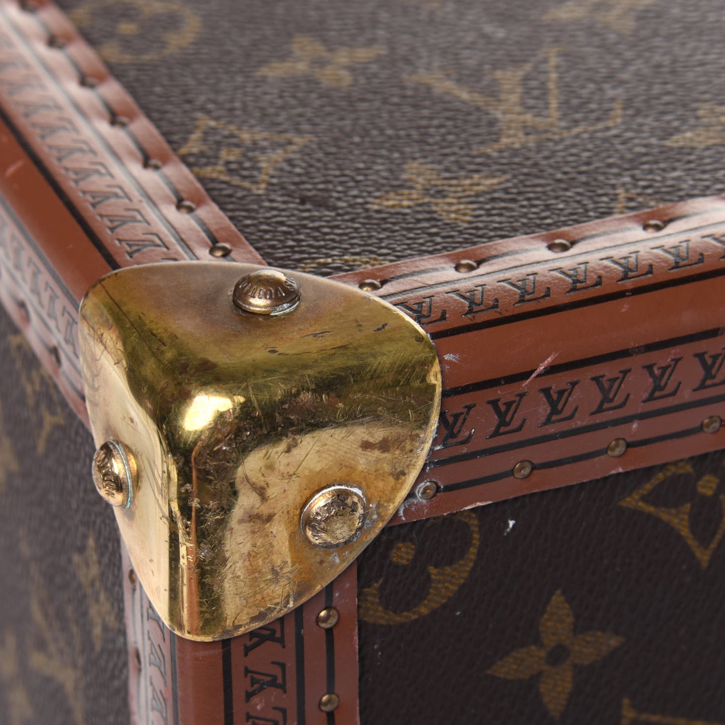 Monogram Boite Flacons Beauty Train Trunk Case