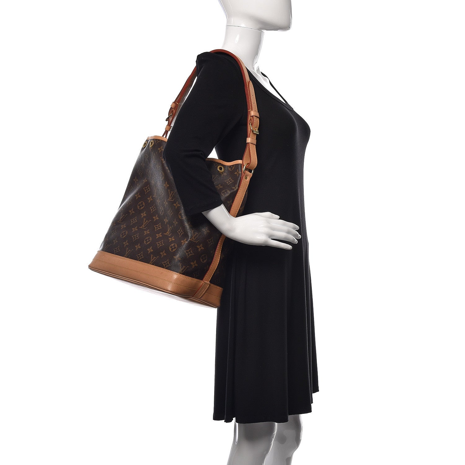 Louis Vuitton Monogram Noe 2 of 17