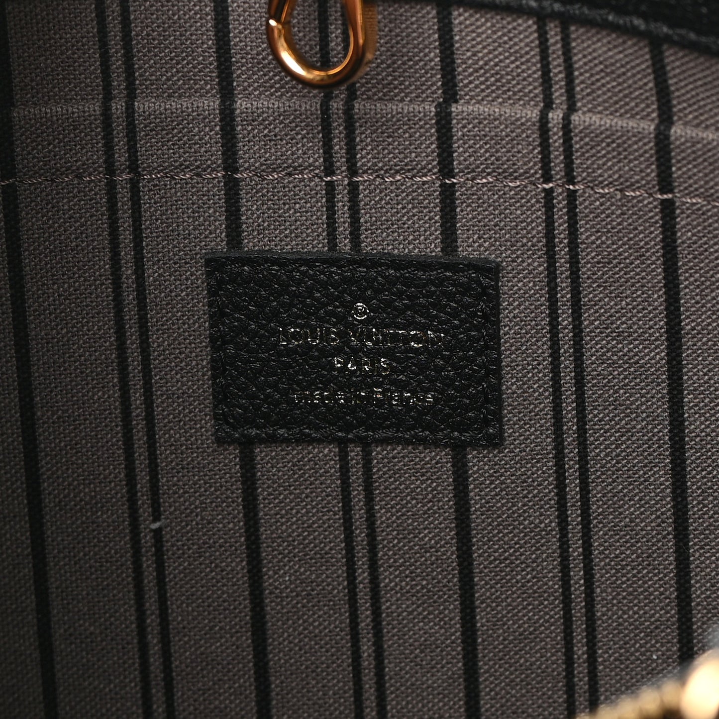 Empreinte Montaigne BB Black