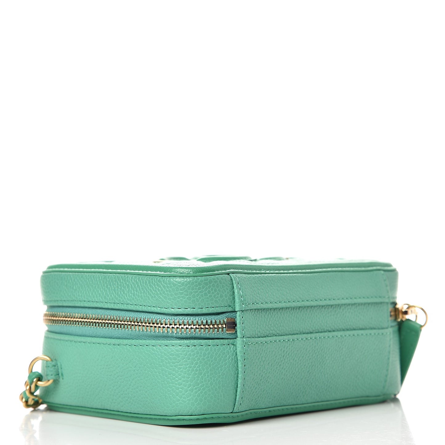 Caviar Quilted Small CC Filigree Vanity Case Green