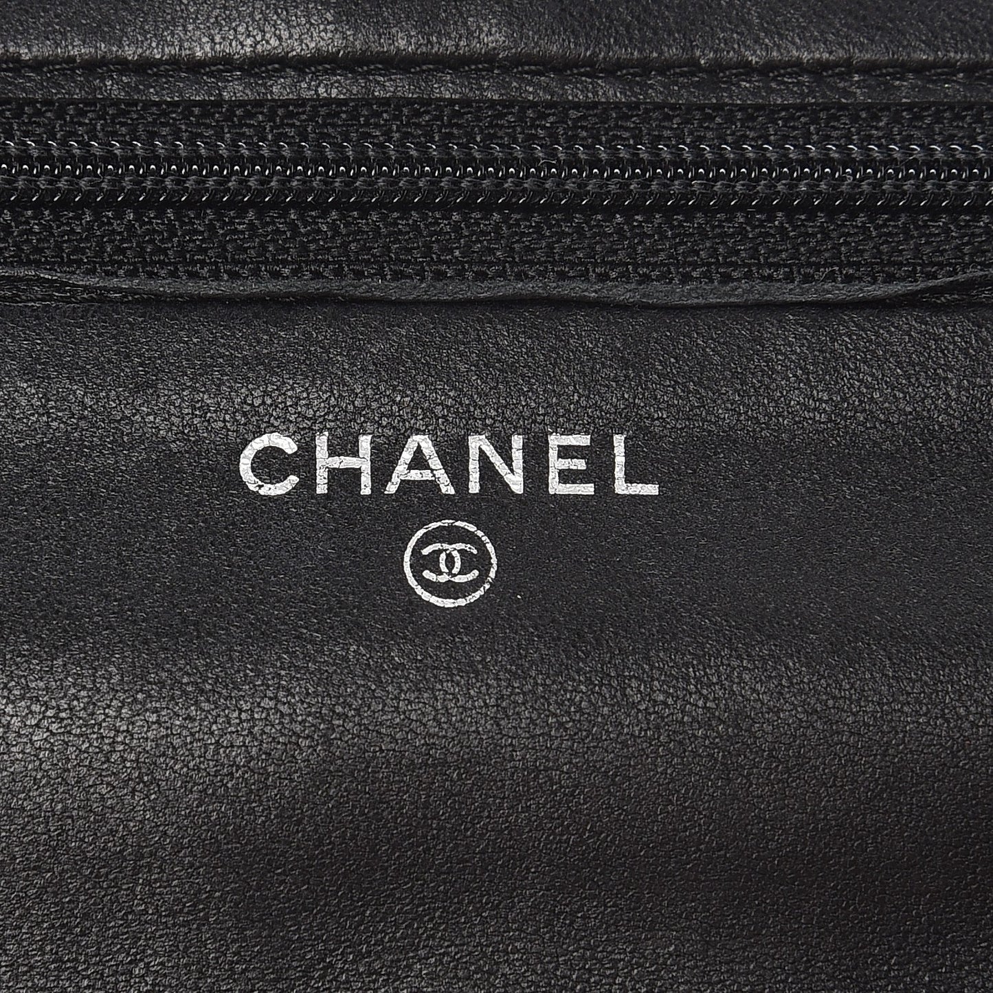 Lambskin Quilted Wallet On Chain WOC Black