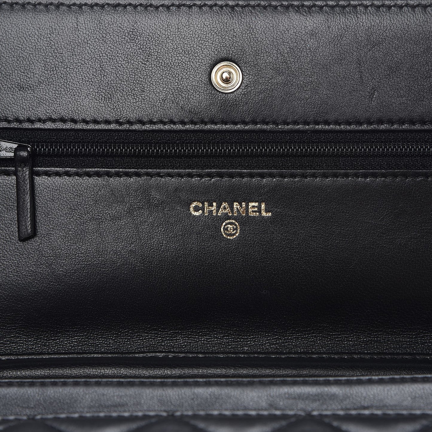 Lambskin Quilted Wallet On Chain WOC Black