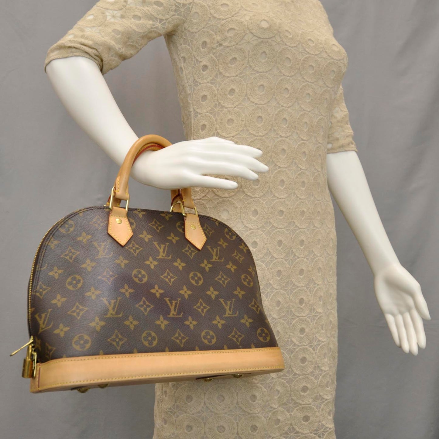 Monogram Alma PM