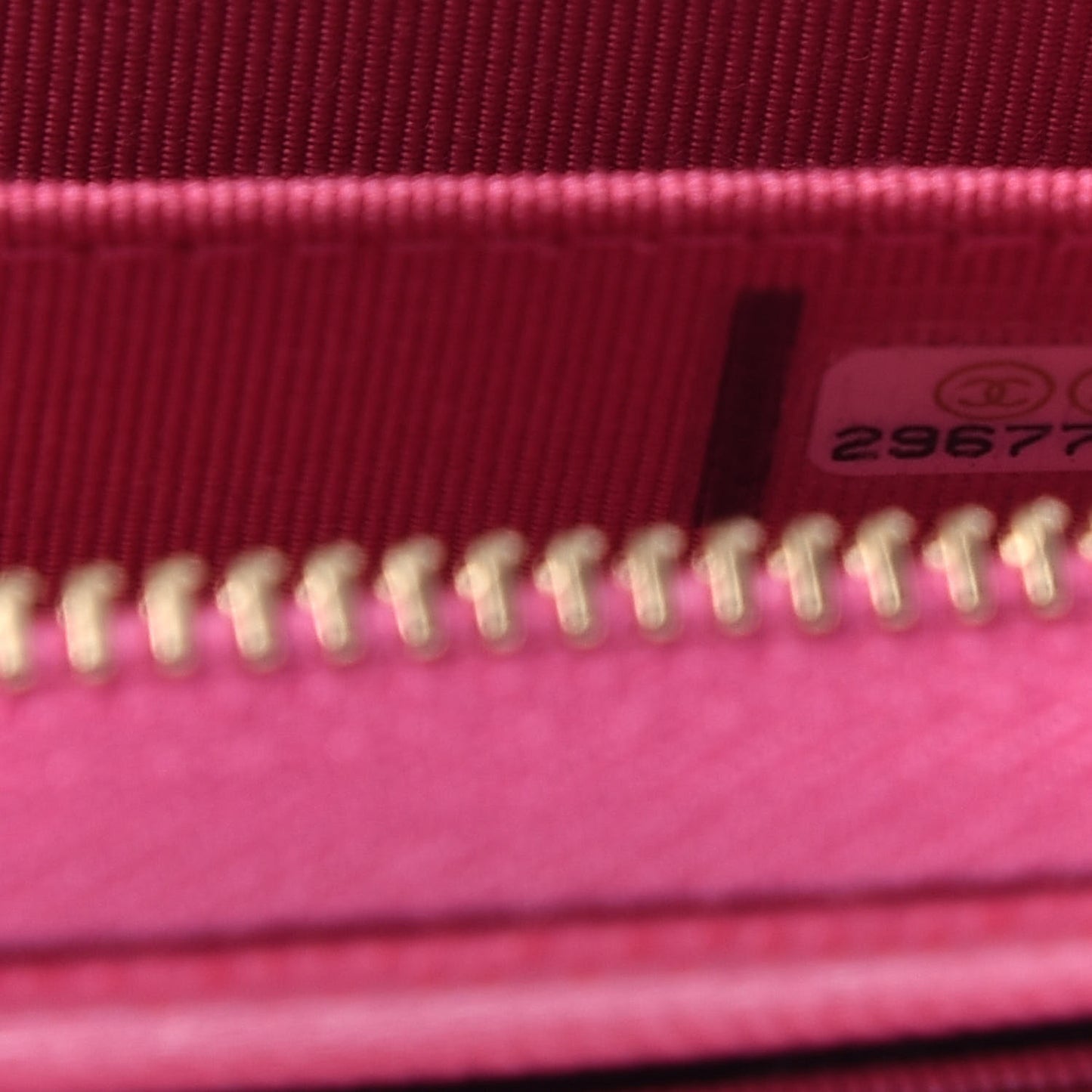 Caviar Quilted Zip Coin Purse Pink