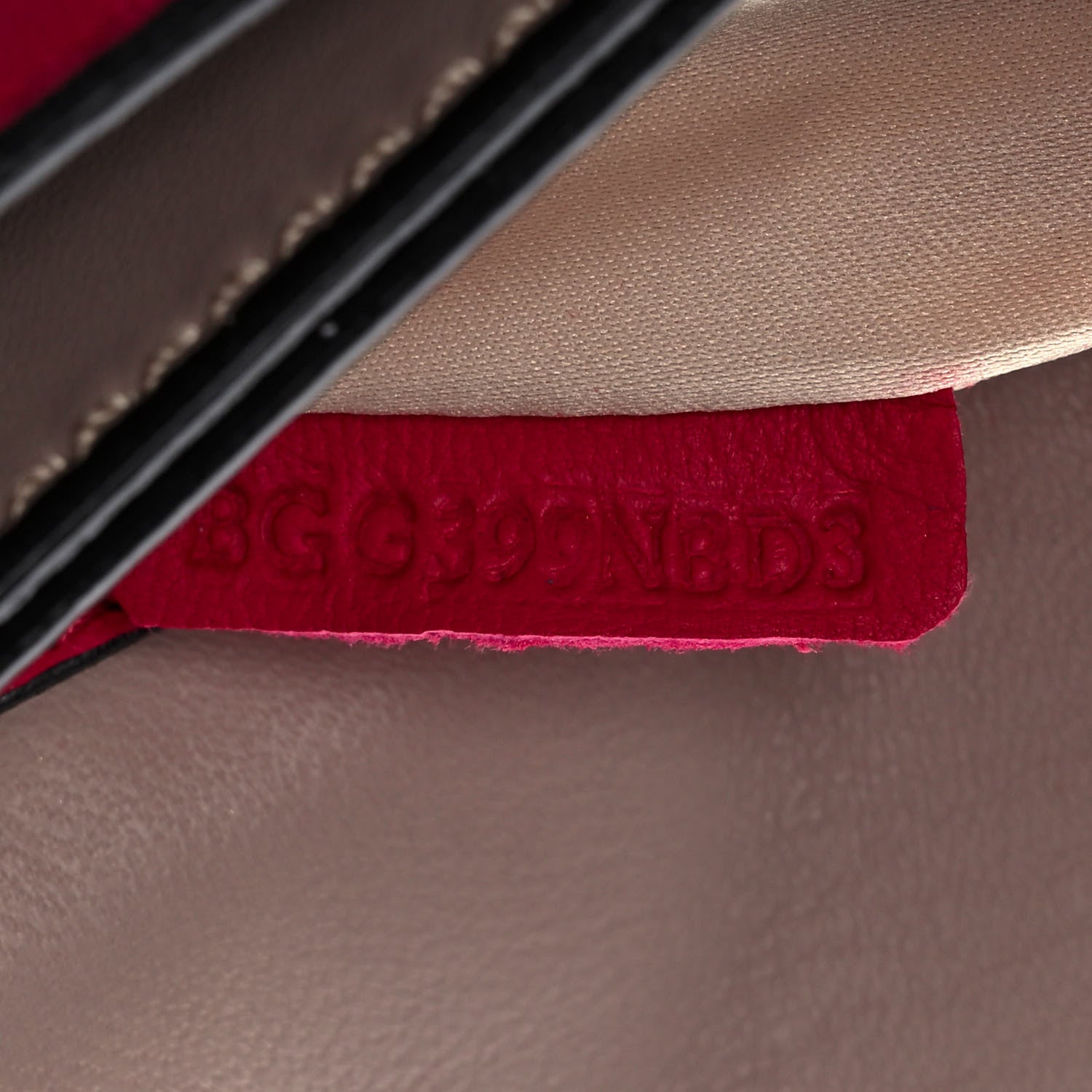 Valentino Garavani Nappa Rockstud Wristlet Clutch Cyclamin 7 of 13