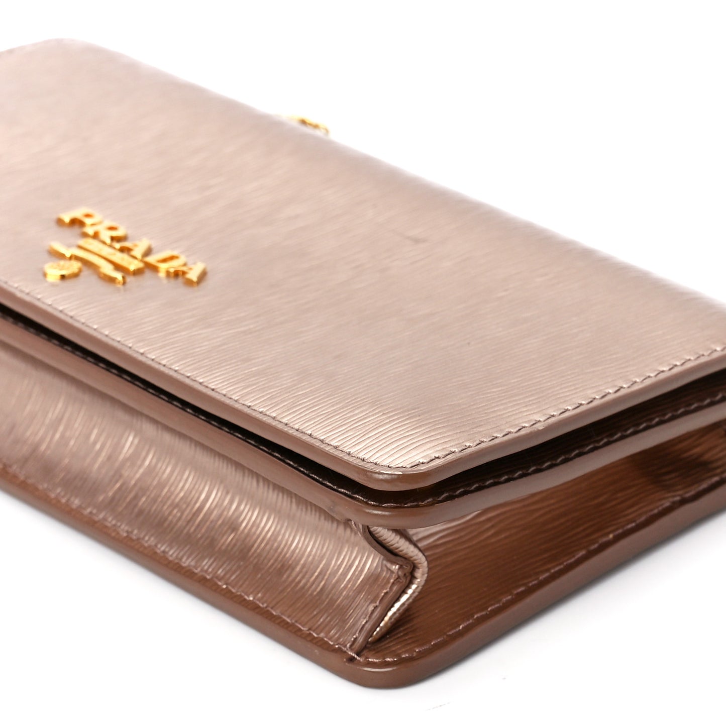 Metallic Vitello Move Oro Chain Wallet Cipria Mordore