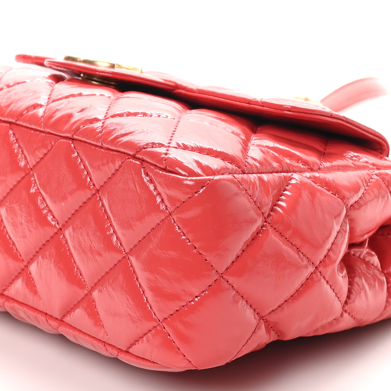 Chanel Shiny Crumpled Calfskin Quilted Wavy CC Hobo Red 9 of 10