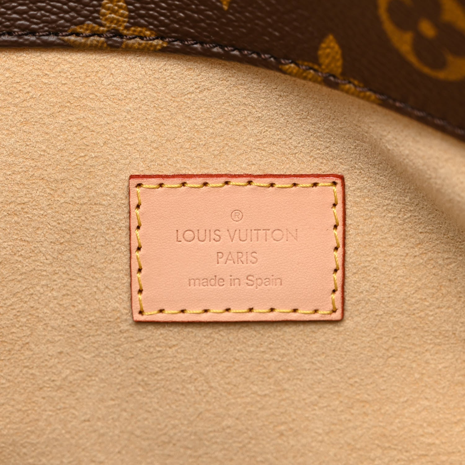 Louis Vuitton Monogram Artsy GM 6 of 10