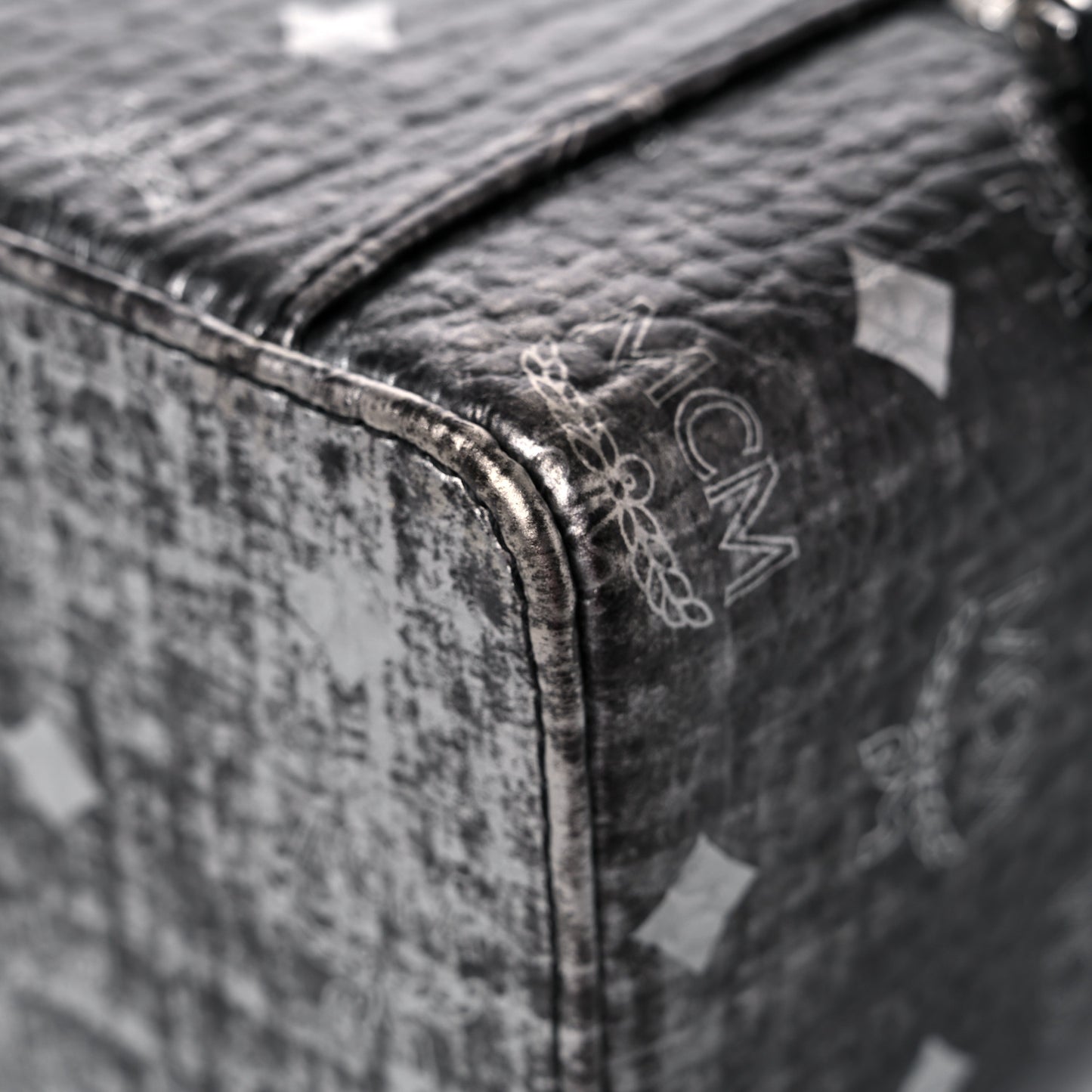 Gradation Visetos Rockstar Vanity Case Black