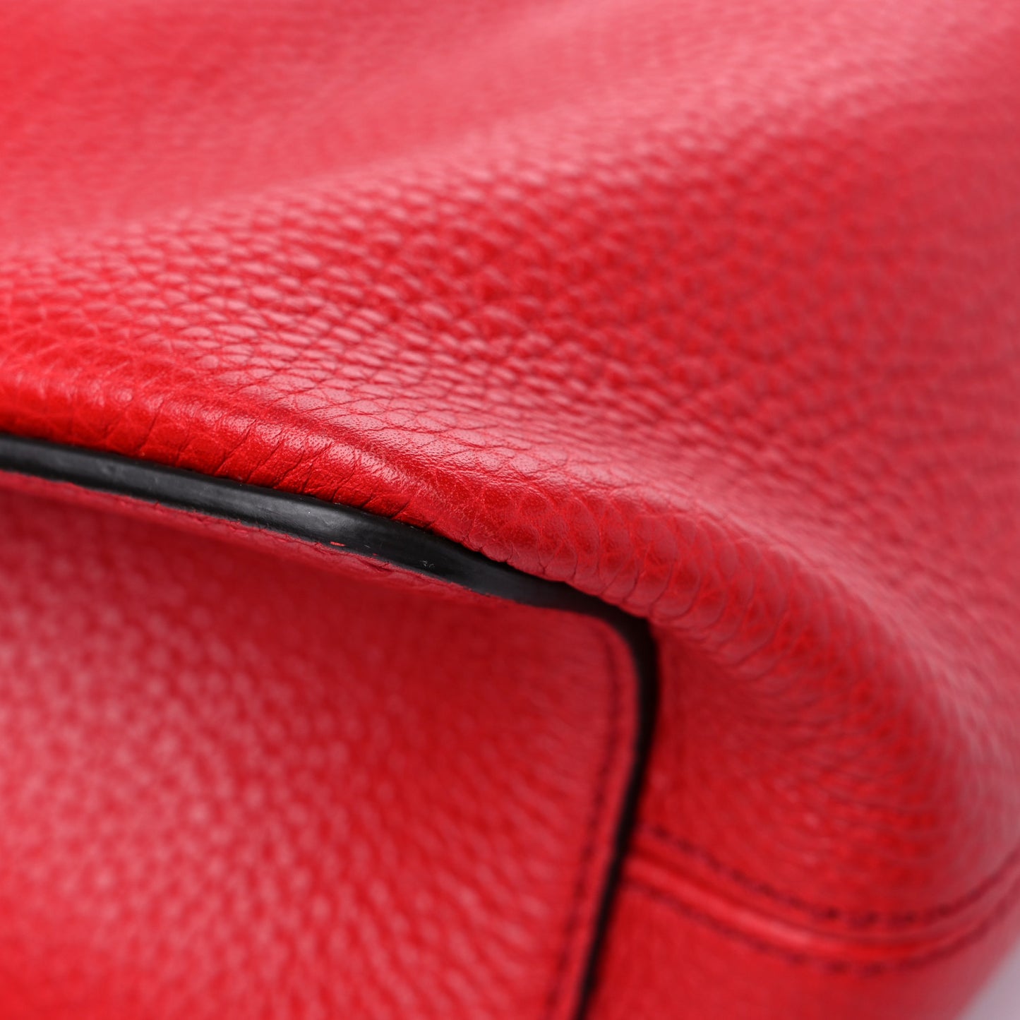 Pebbled Calfskin Large Soho Hobo Tabasco Red