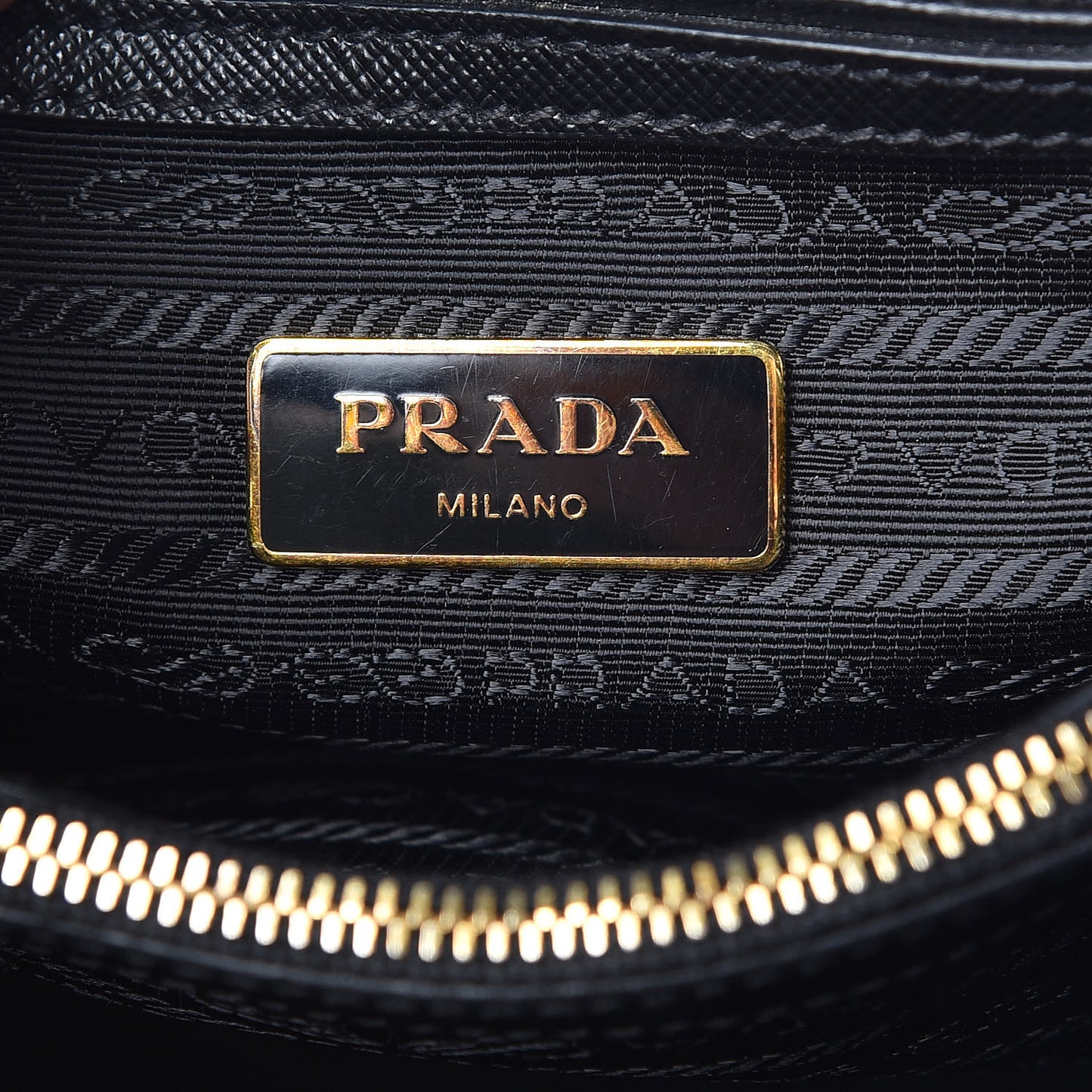 Saffiano Lux Small Promenade Tote Black