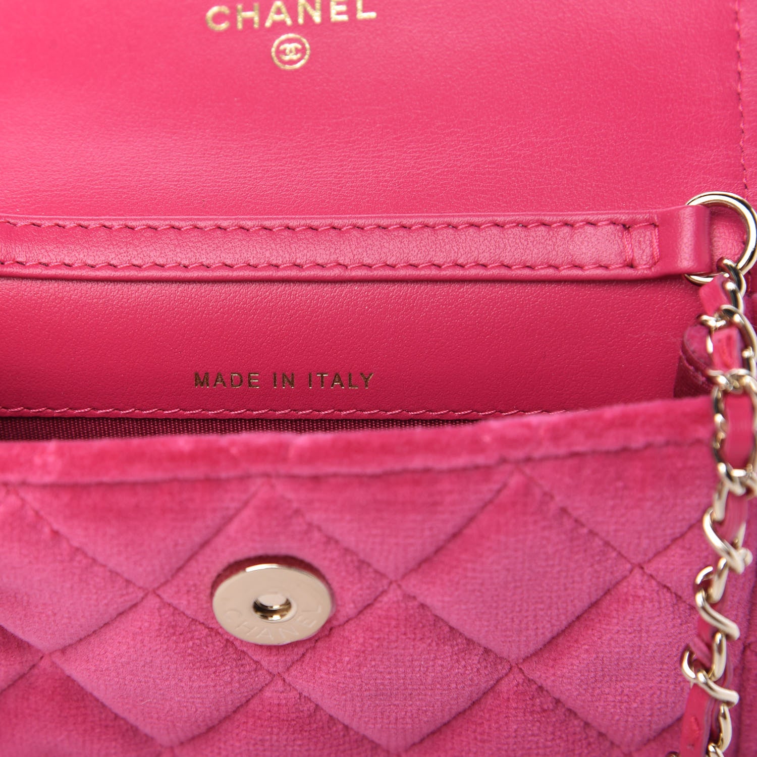 Chanel Velvet Quilted Pearl Crush Flap With Chain Pink 10 of 11