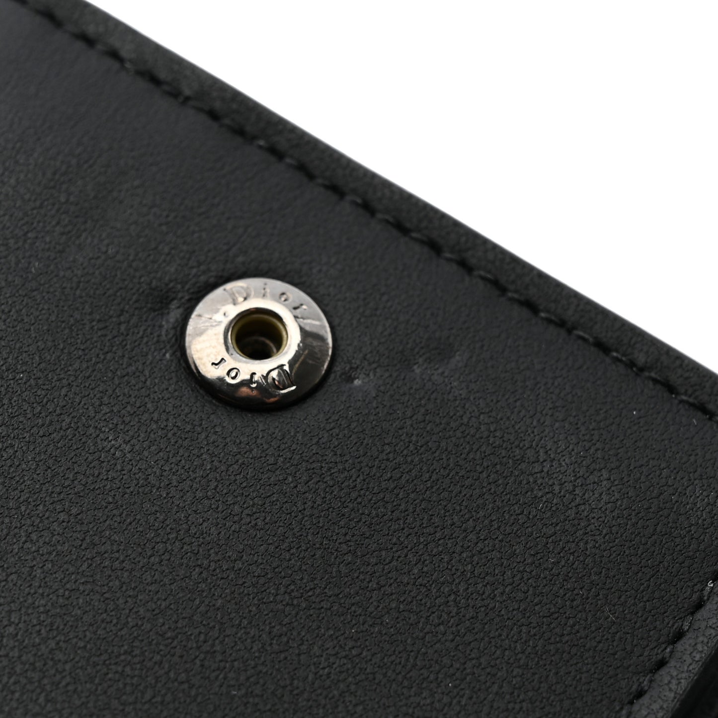 Ultra Matte Calfskin Saddle Lotus Wallet Black