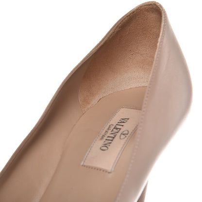 Valentino Garavani Nappa Lace Bow Pumps 39.5 Nude 12 of 17