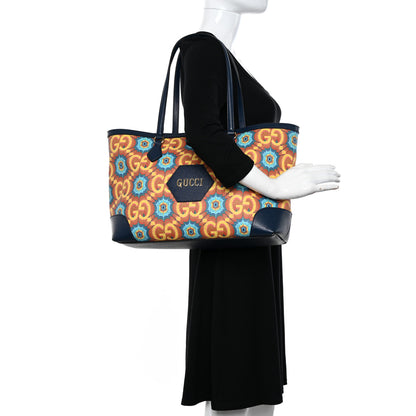 Gucci GG Supreme Kaleidoscope Calfskin Script Logo Gucci 100 Tote Bag Beige Green Blue 2 of 11