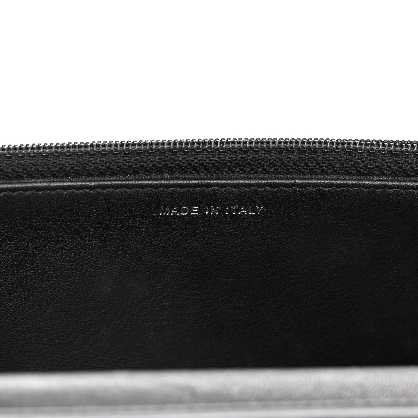 Lambskin Quilted CC Box Wallet On Chain WOC Black