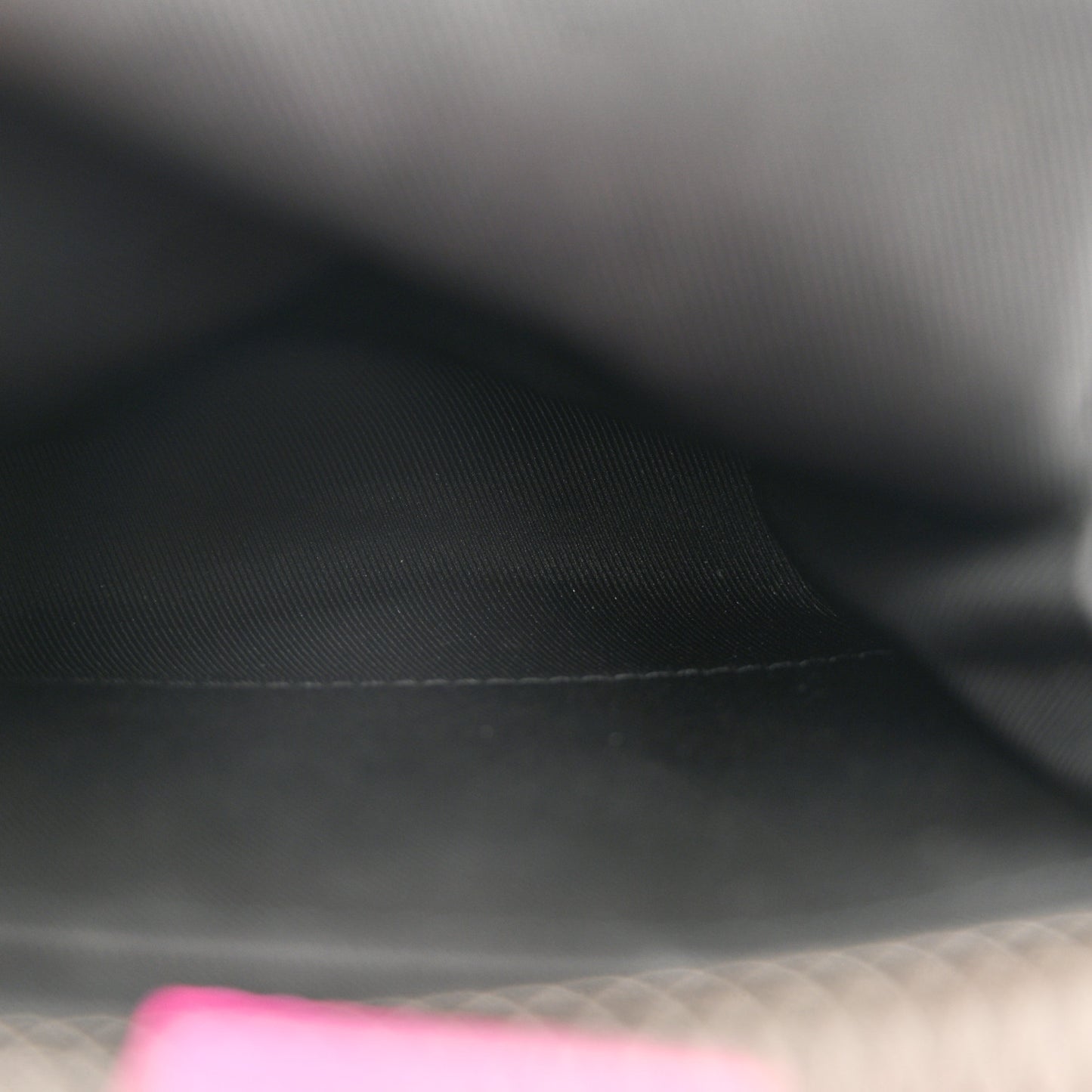 Taigarama Outdoor Slingbag Fuchsia