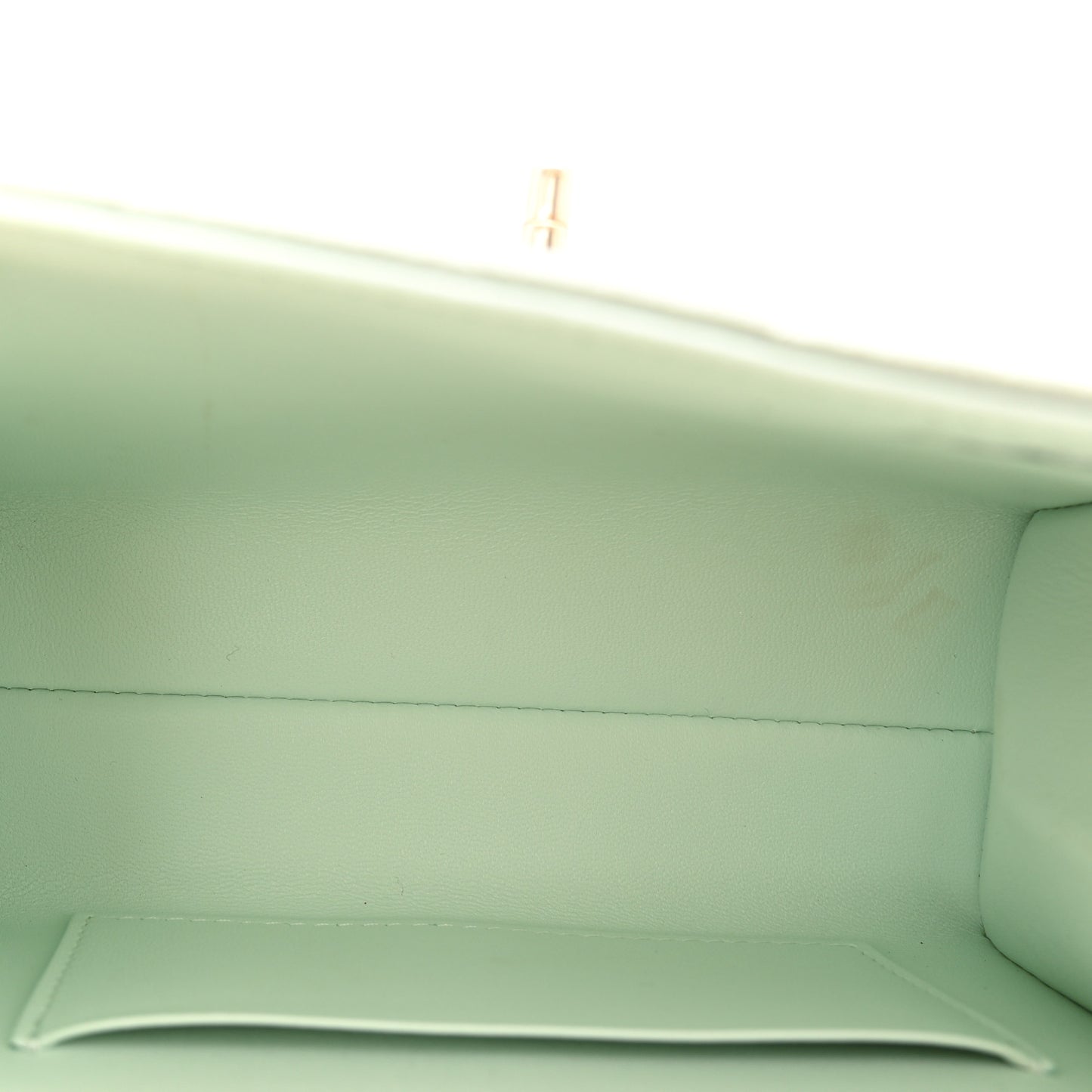 Caviar Quilted Retro Twist Top Handle Clutch Light Green