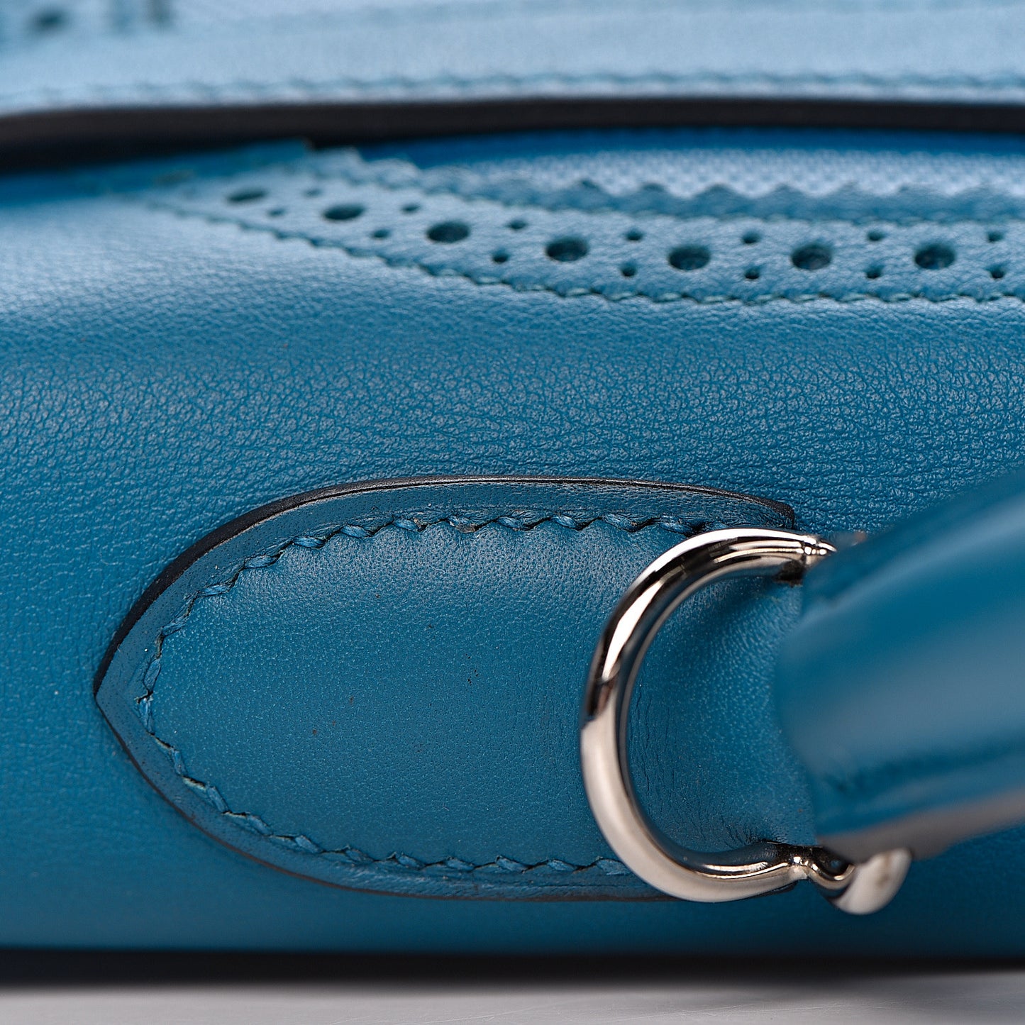 Swift Grain d'H Ghillies Kelly 35 Bleu Izmir
