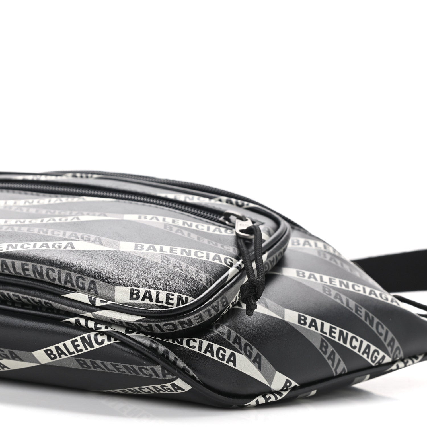 Balenciaga Smooth Calfskin Losange Monogram Explorer Belt Bag Black Grey 9 of 10