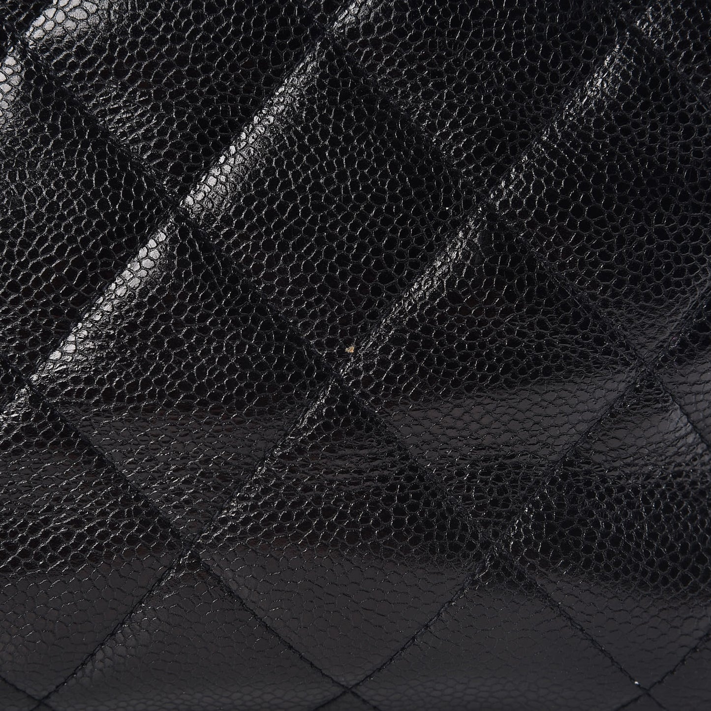 Caviar Quilted Shoulder Bag Black