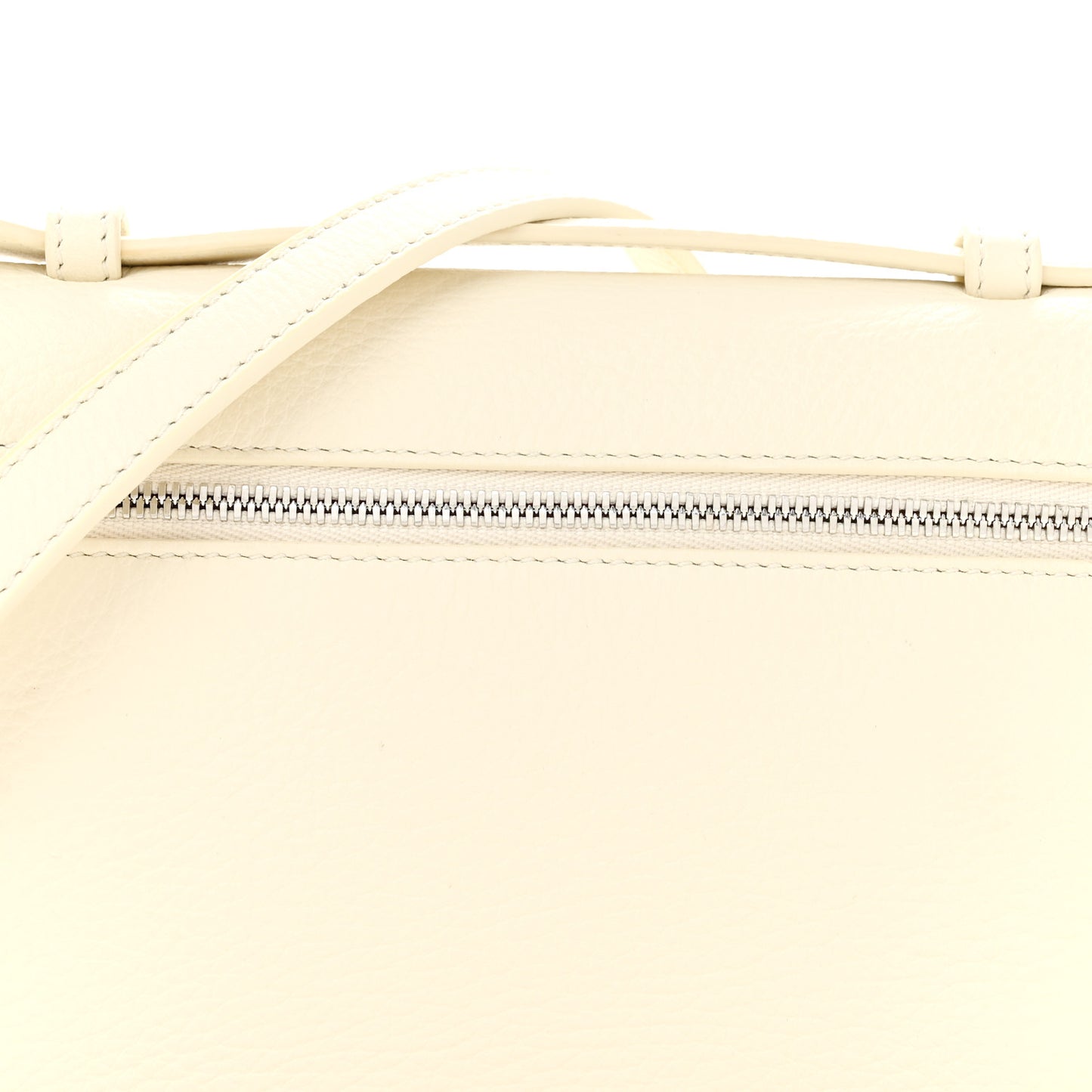 Grained Calfskin L19 Extra Pocket Pouch Whisper White