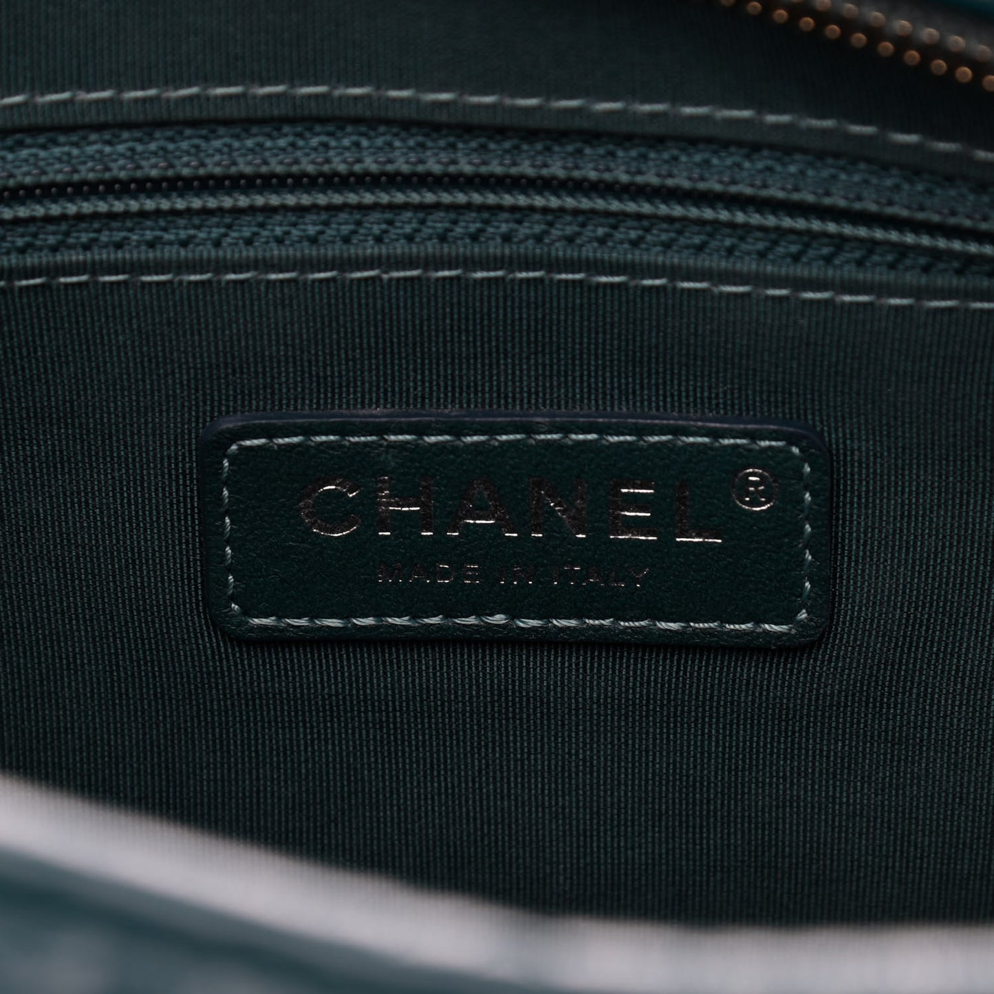 Aged Calfskin Chevron Quilted Medium Gabrielle Hobo Green