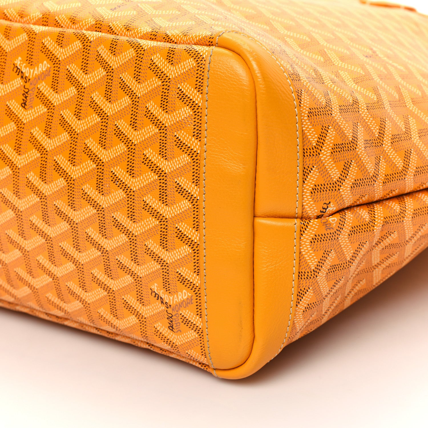 Goyard Goyardine Artois MM Yellow 10 of 11