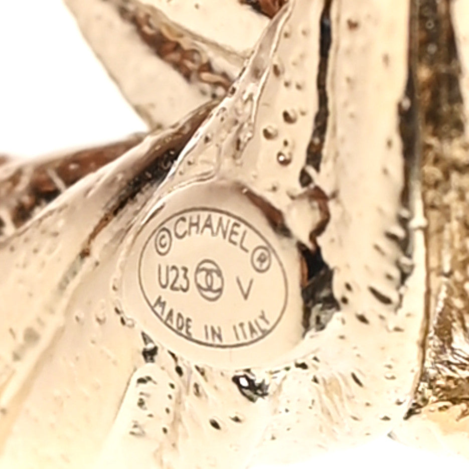 Chanel Twisted CC Brooch Light Gold 3 of 3