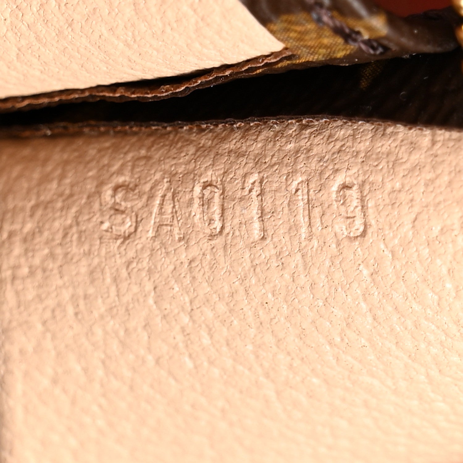 Louis Vuitton Monogram Toiletry Pouch 26 7 of 7