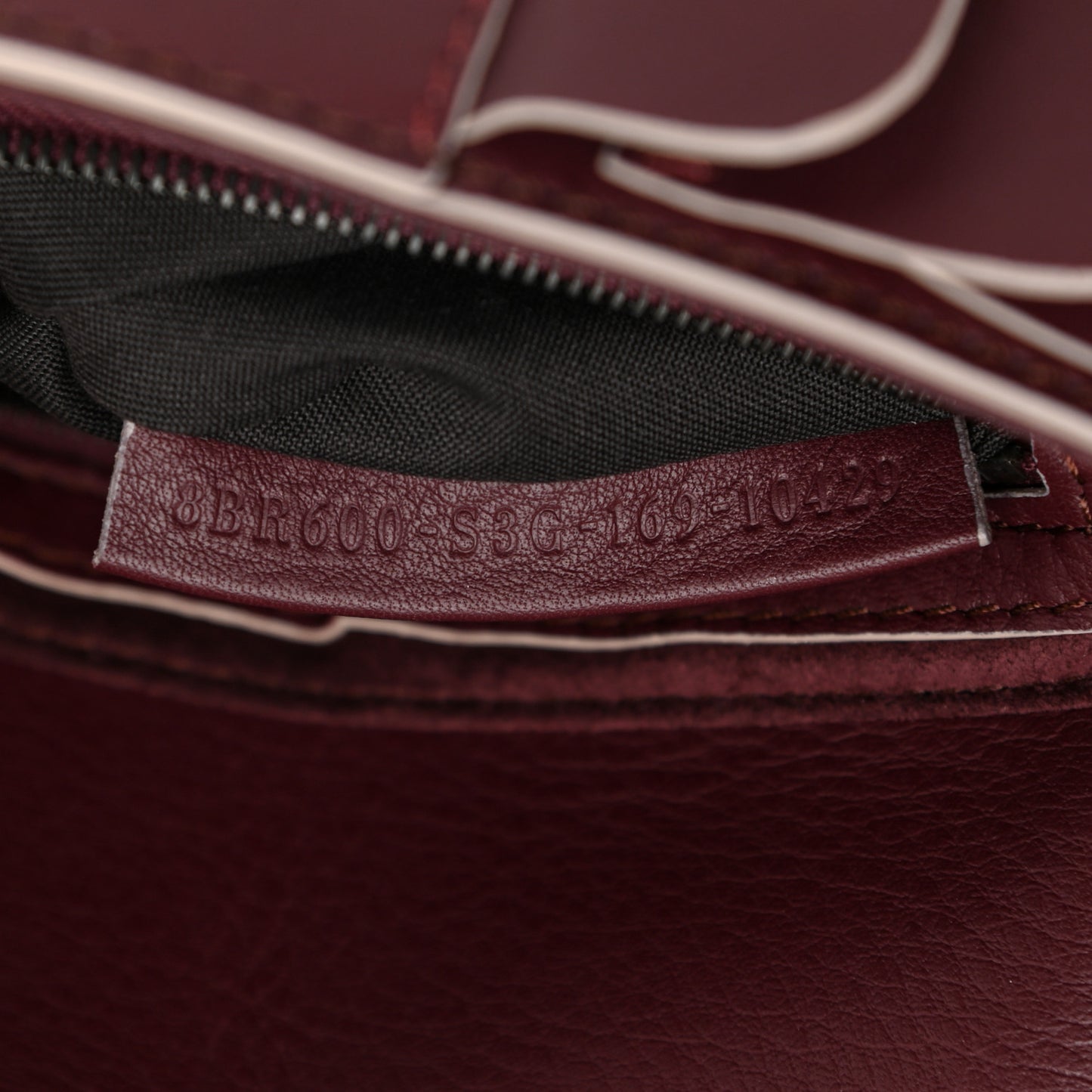 Vitello Seta Multi Waves Baguette Bordeaux