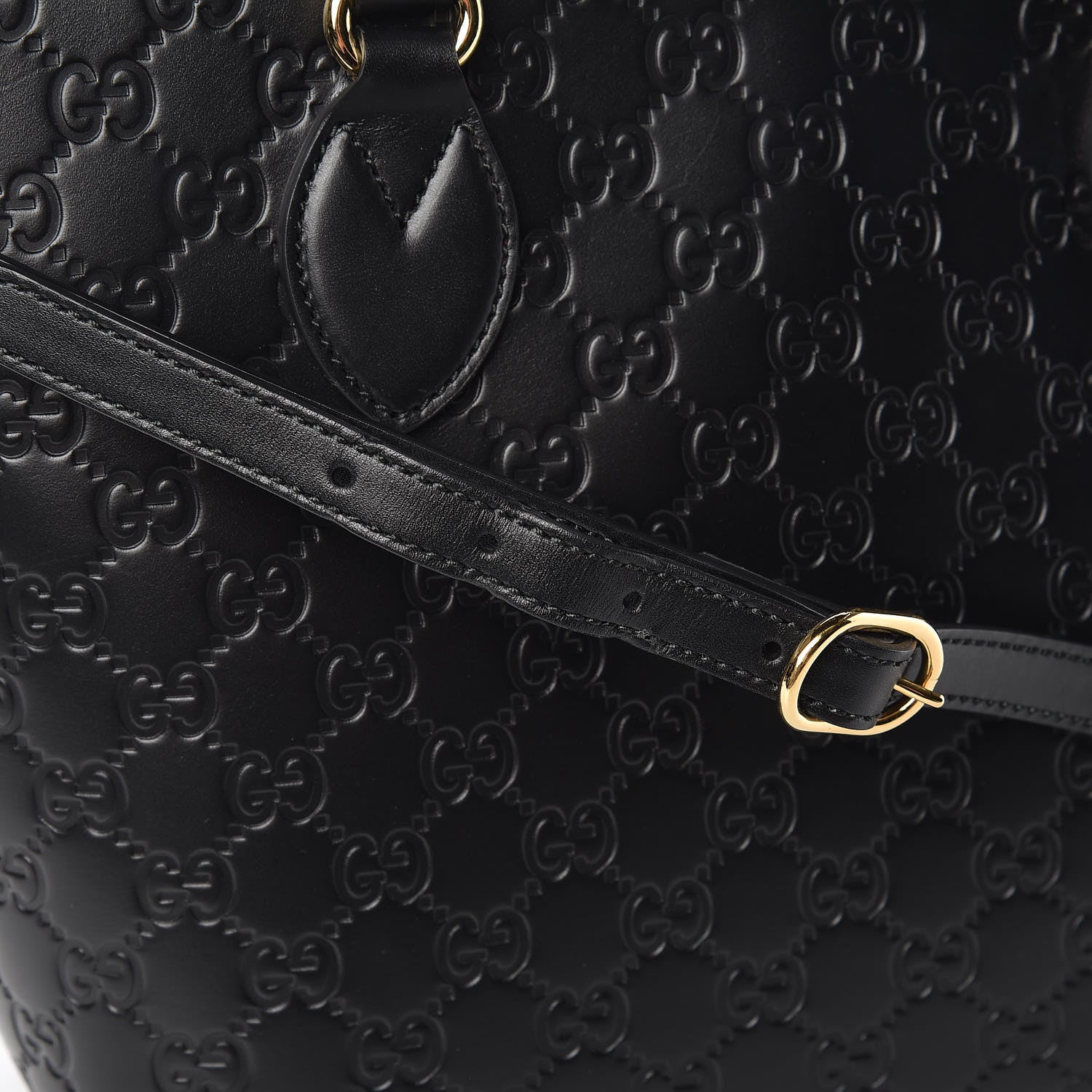 Gucci Guccissima Small Zippered Bucket Tote Black 11 of 16