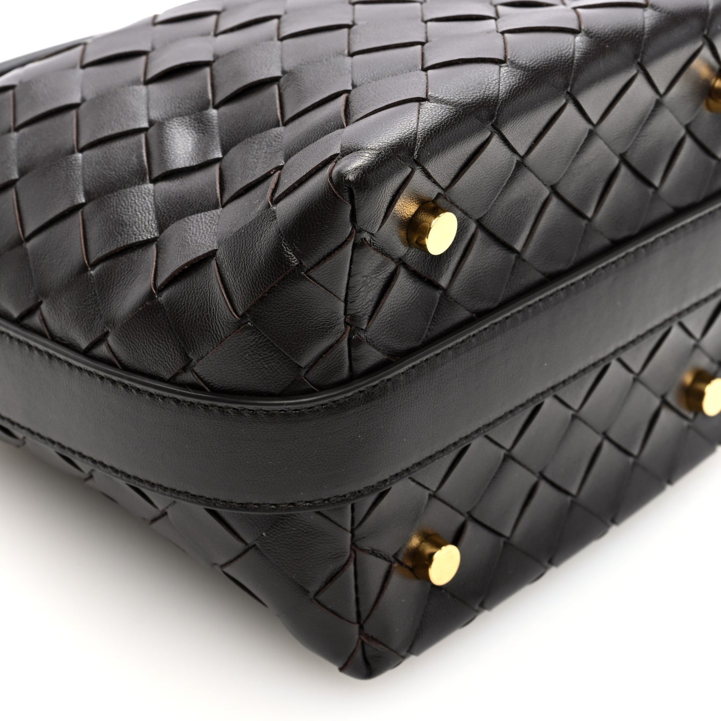 Calfskin Nappa Intrecciato Candy Wallace Fondant