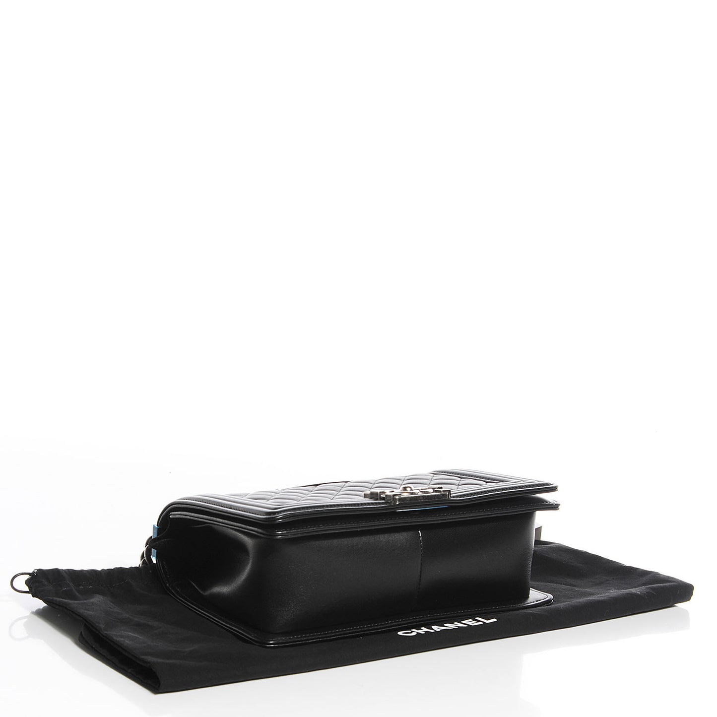 Calfskin Medium Boy Flap Black