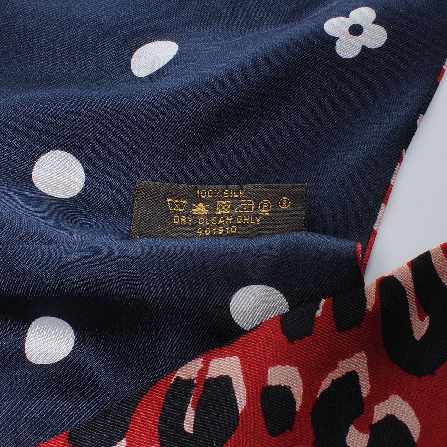 Louis Vuitton Silk Leopard Snood Scarf Red 5 of 6