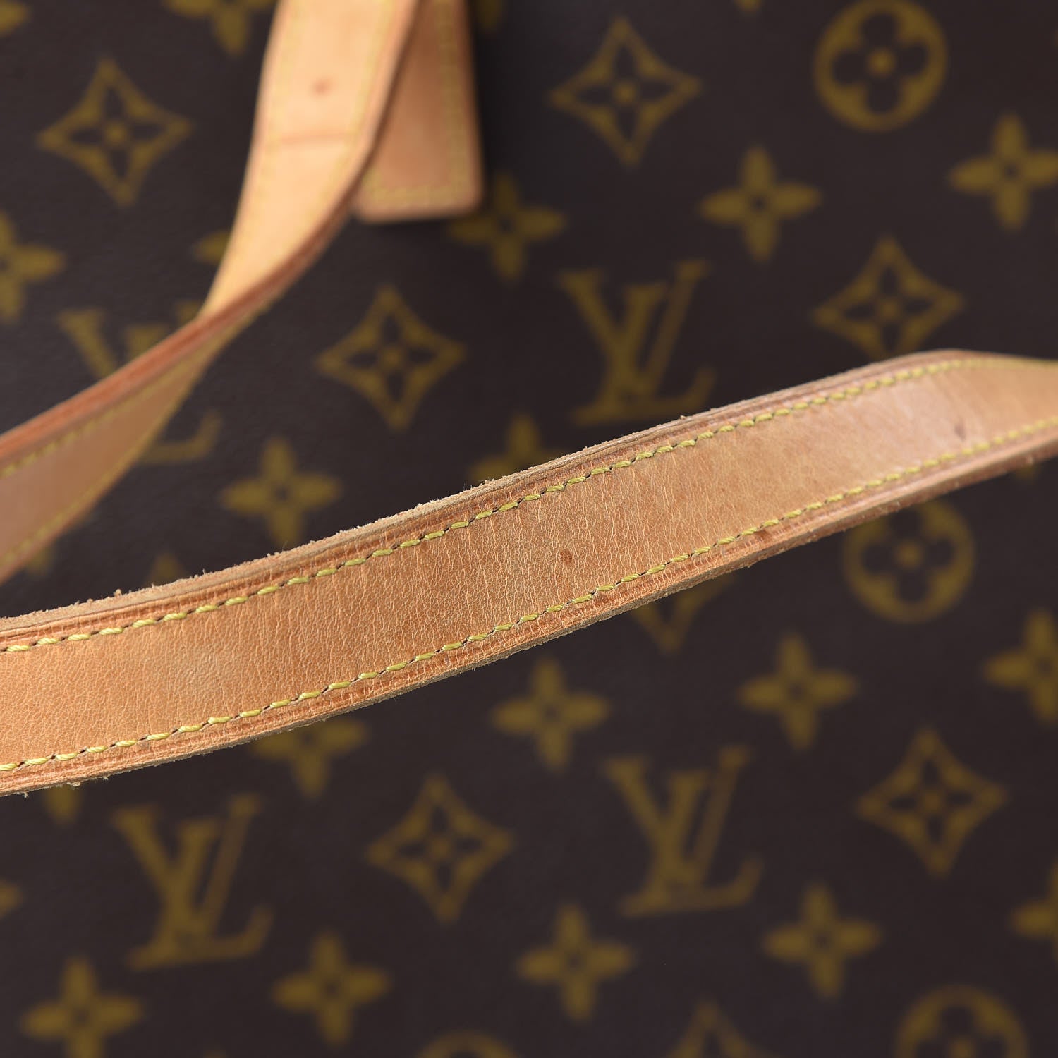 Louis Vuitton Monogram Luco 13 of 16