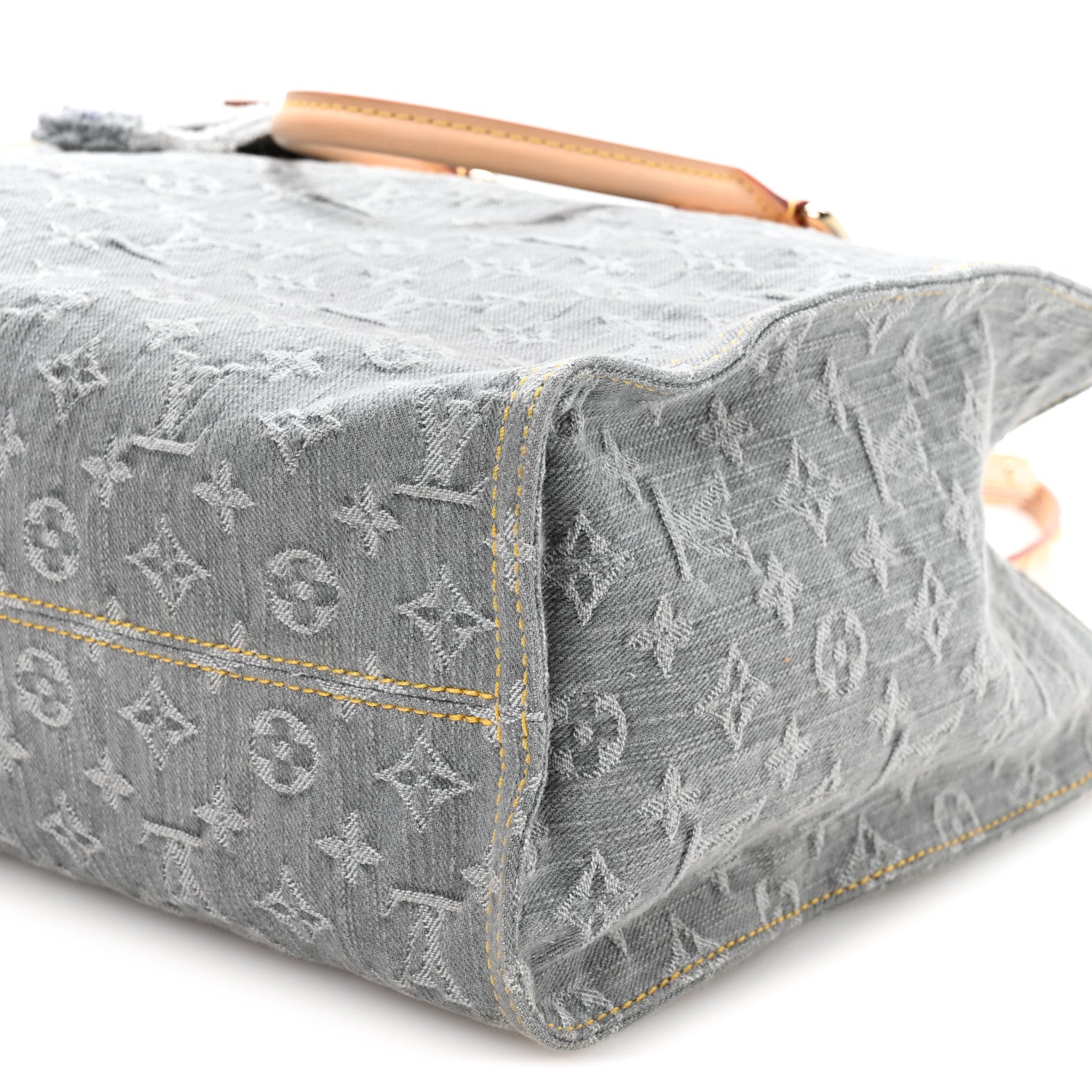 Louis Vuitton Monogram Denim Onthego MM Washed Grey 9 of 10