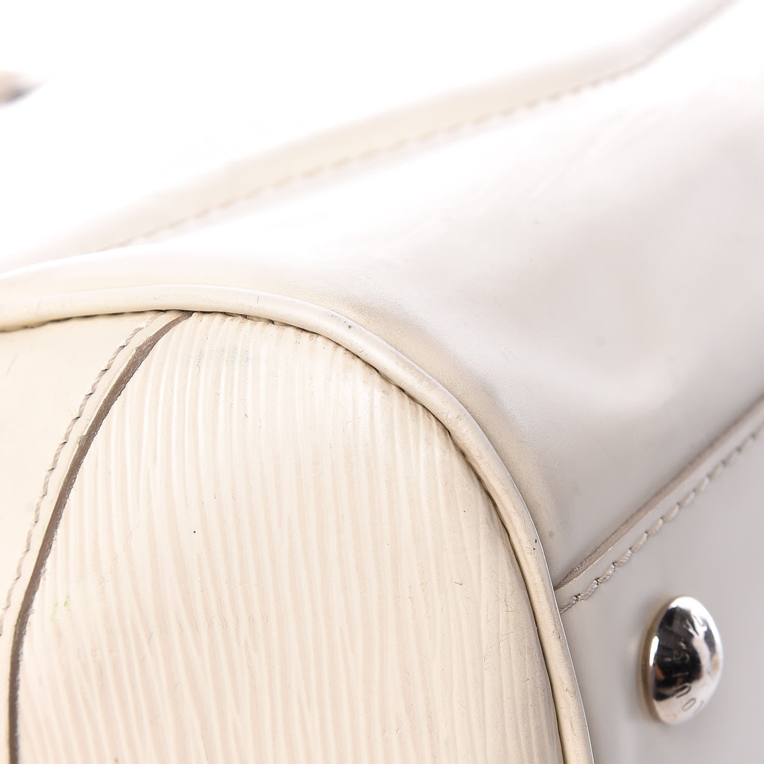 Louis Vuitton Epi Bowling Montaigne PM Ivory 14 of 16