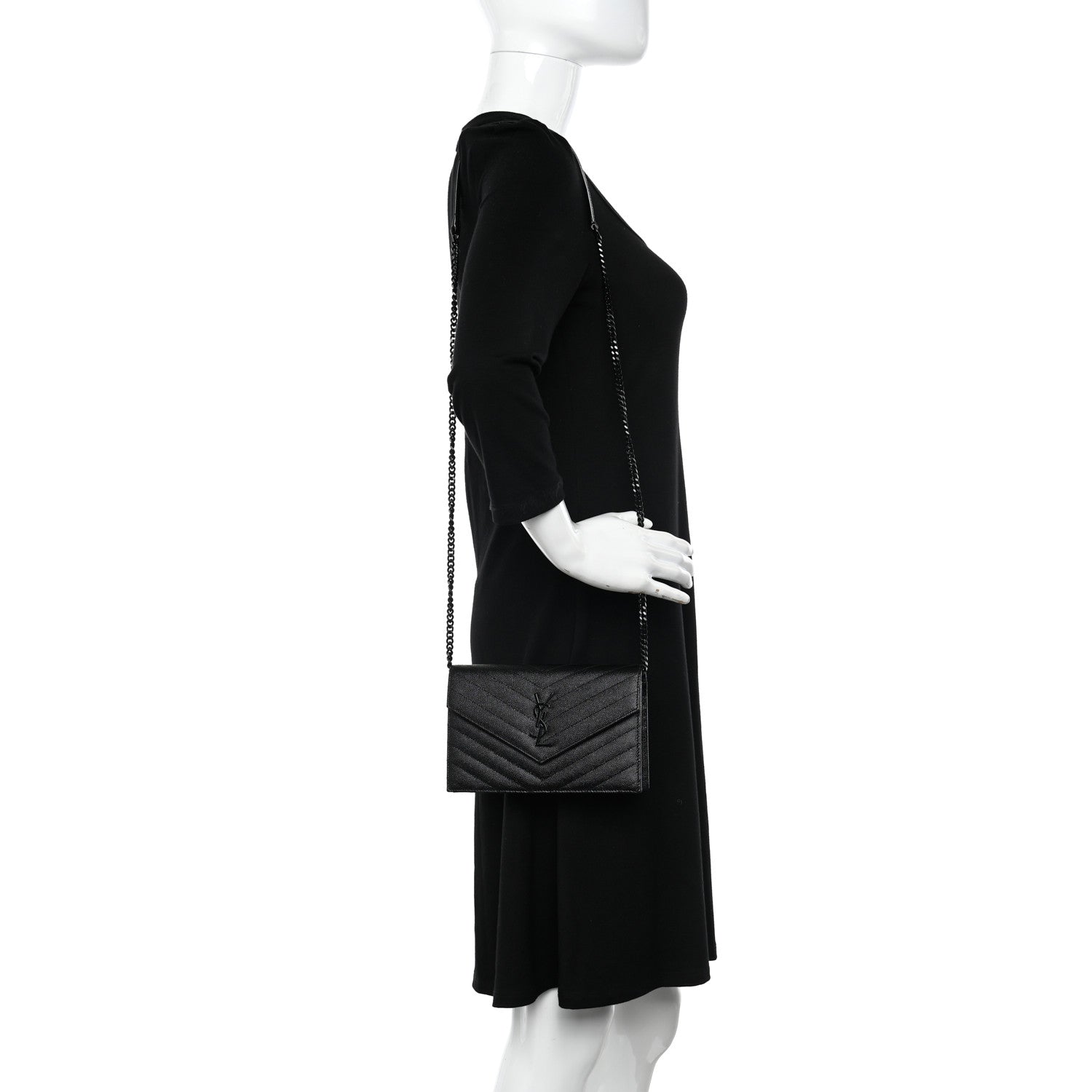 Saint Laurent Grain De Poudre Matelasse Chevron Monogram Monochrome Envelope Chain Wallet Black 2 of 9