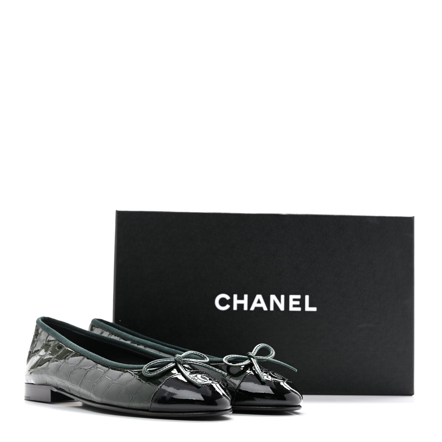 Crocodile Embossed Patent Calfskin Cap Toe CC Ballerina Flats 35.5 Dark Green Black