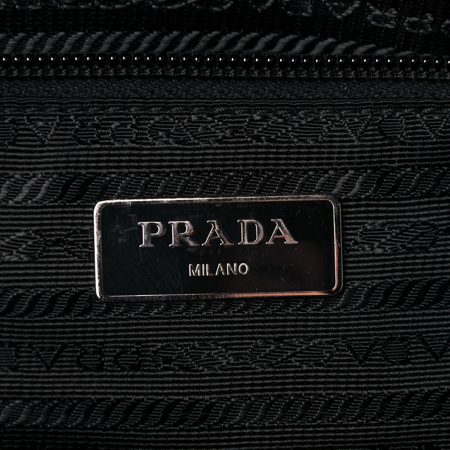 Tessuto Nylon Saffiano Logo Messenger Bag Black