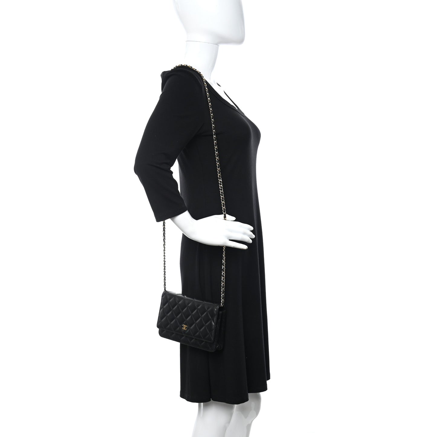 Lambskin Quilted Wallet On Chain WOC Black