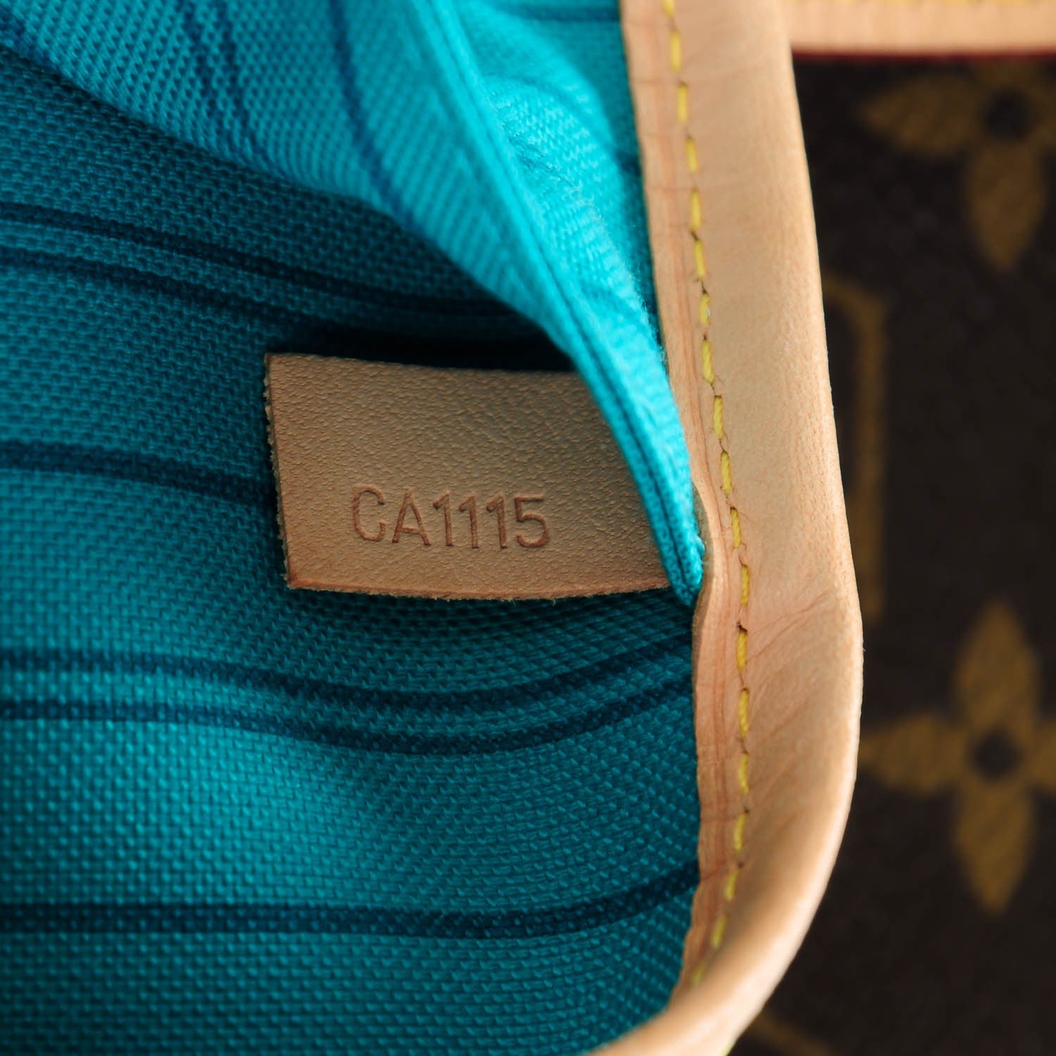 Louis Vuitton Monogram V Neverfull MM Turquoise 7 of 7