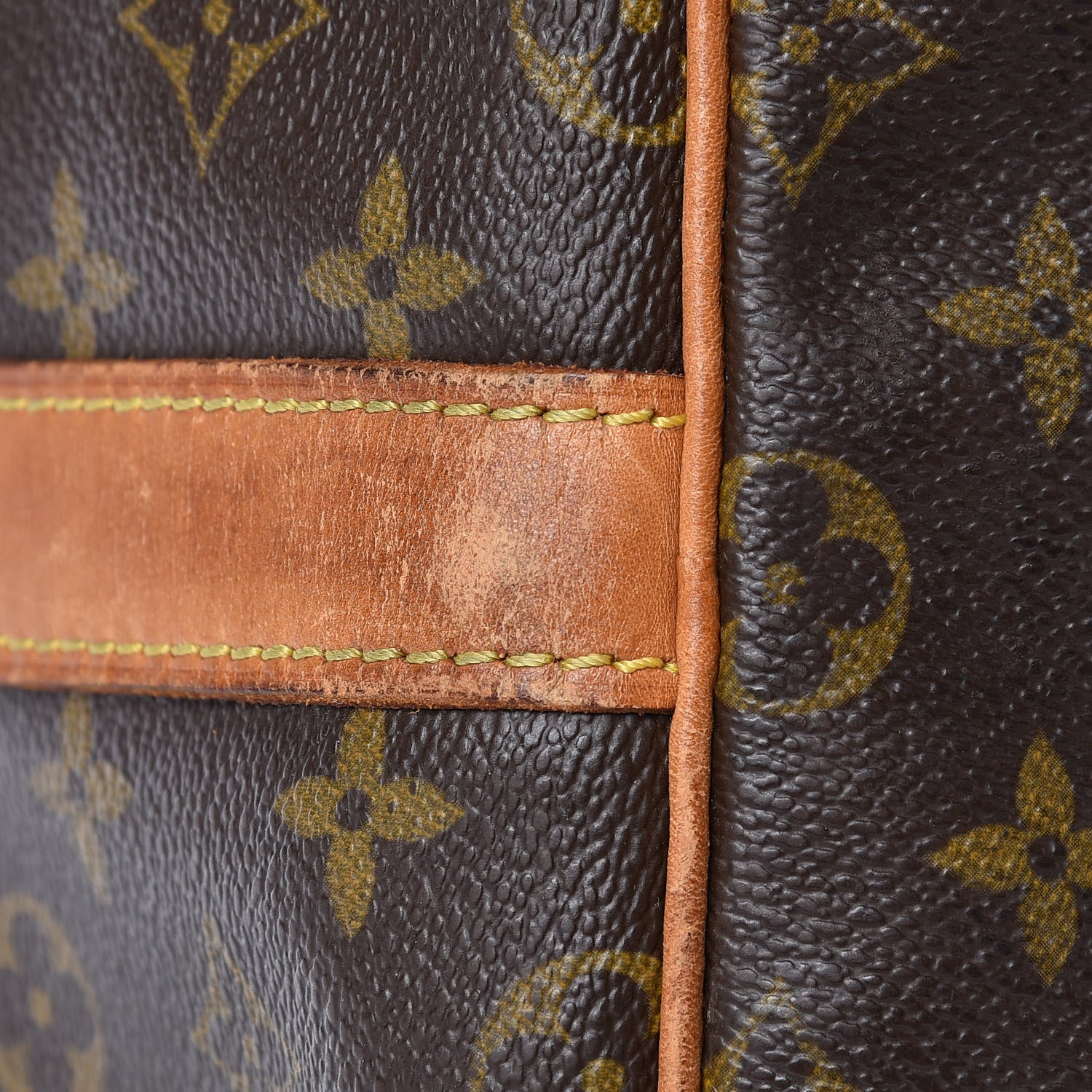 Louis Vuitton Monogram Keepall 55 24 of 33