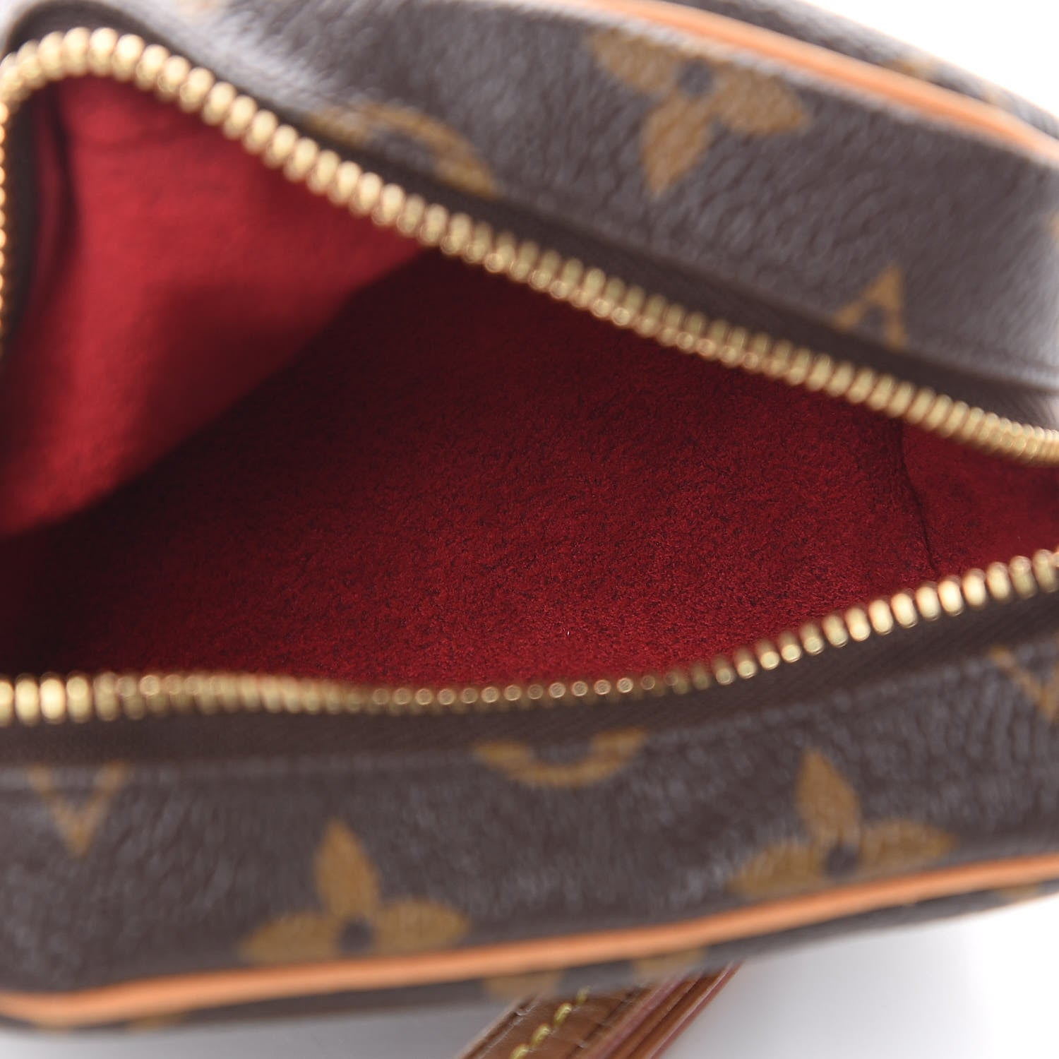 Louis Vuitton Monogram Wapity 5 of 8