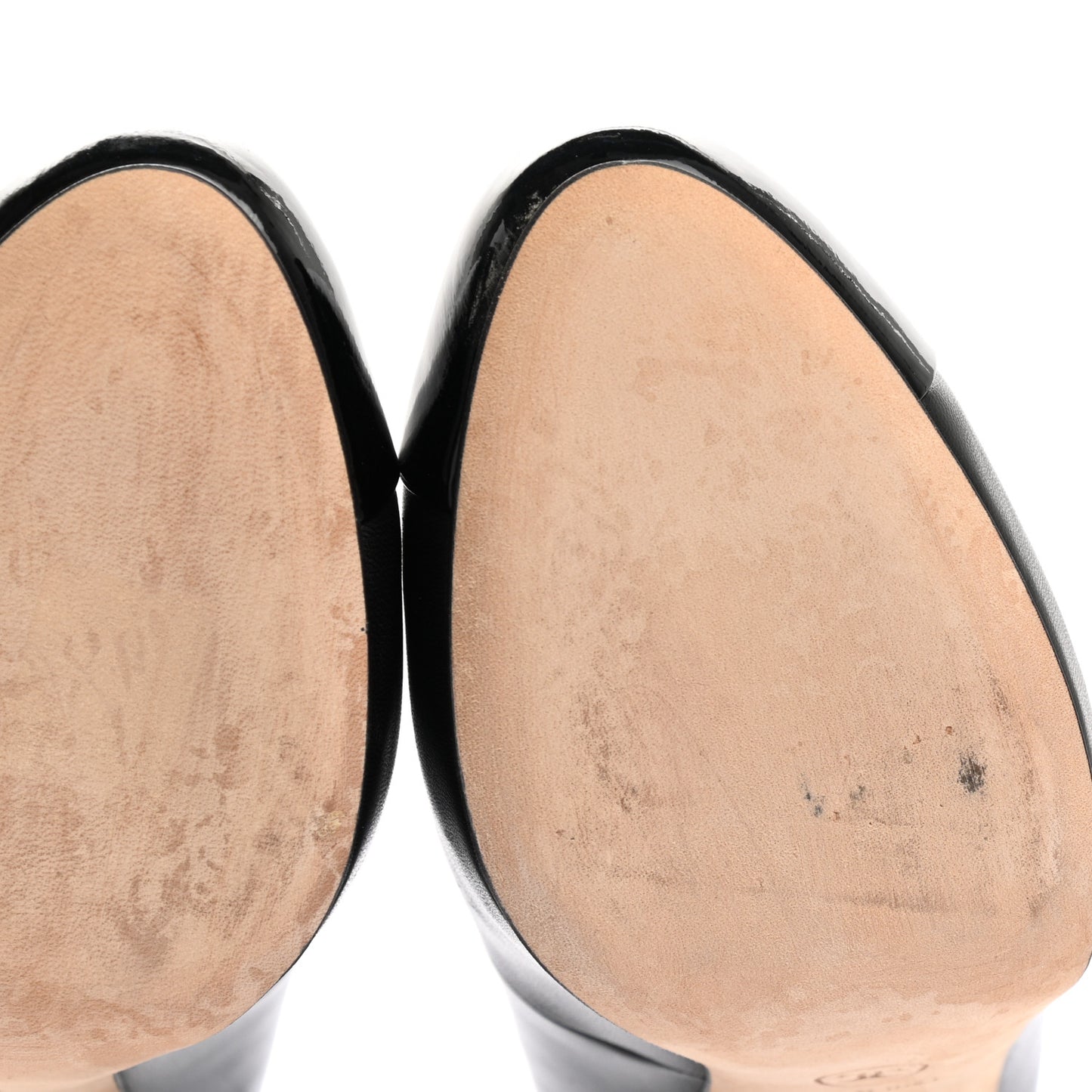 Lambskin Calfskin Patent Cap Toe CC Pumps 40 Black